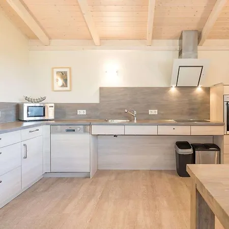 Herzmuschel By Interhome *
